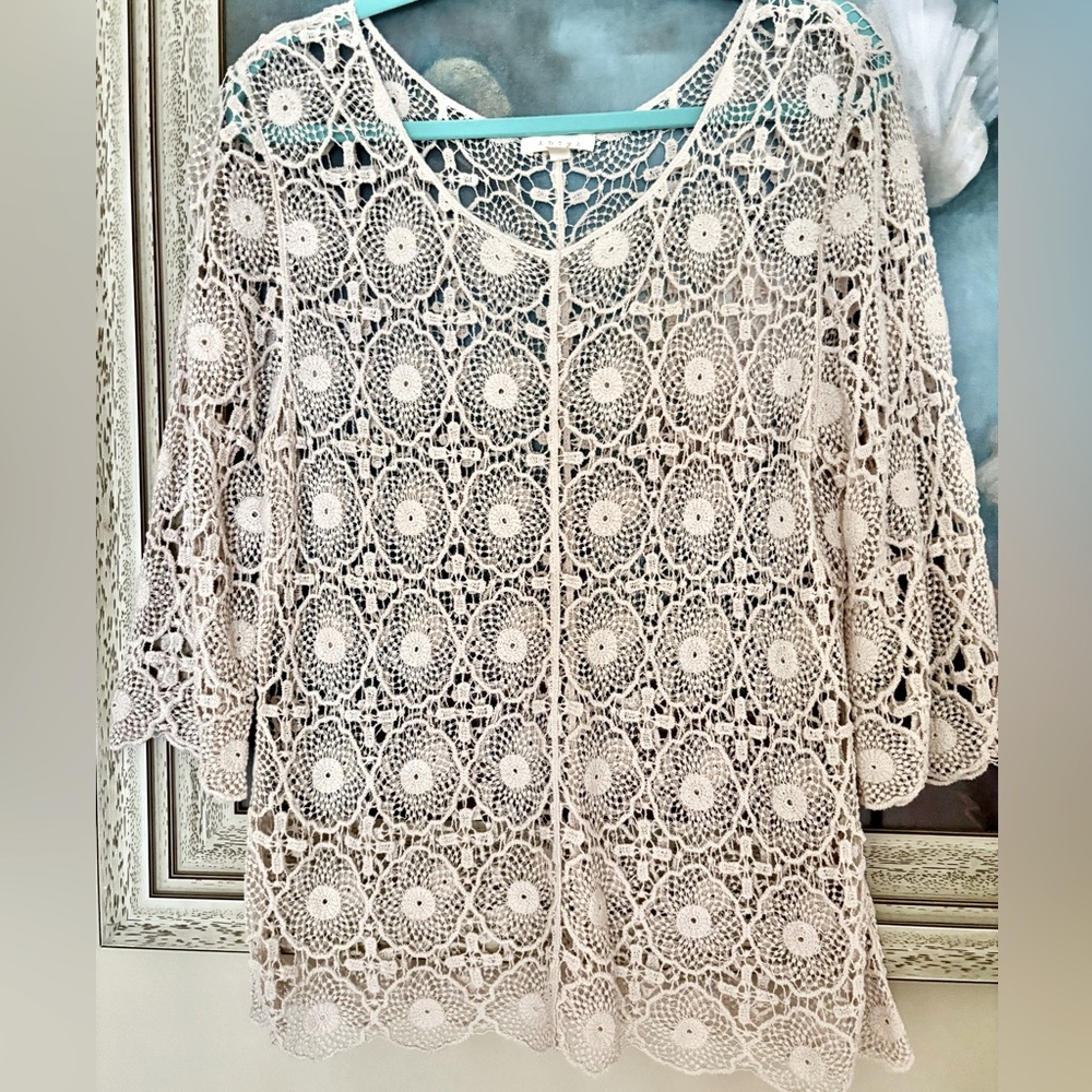 ADIVA Crochet top